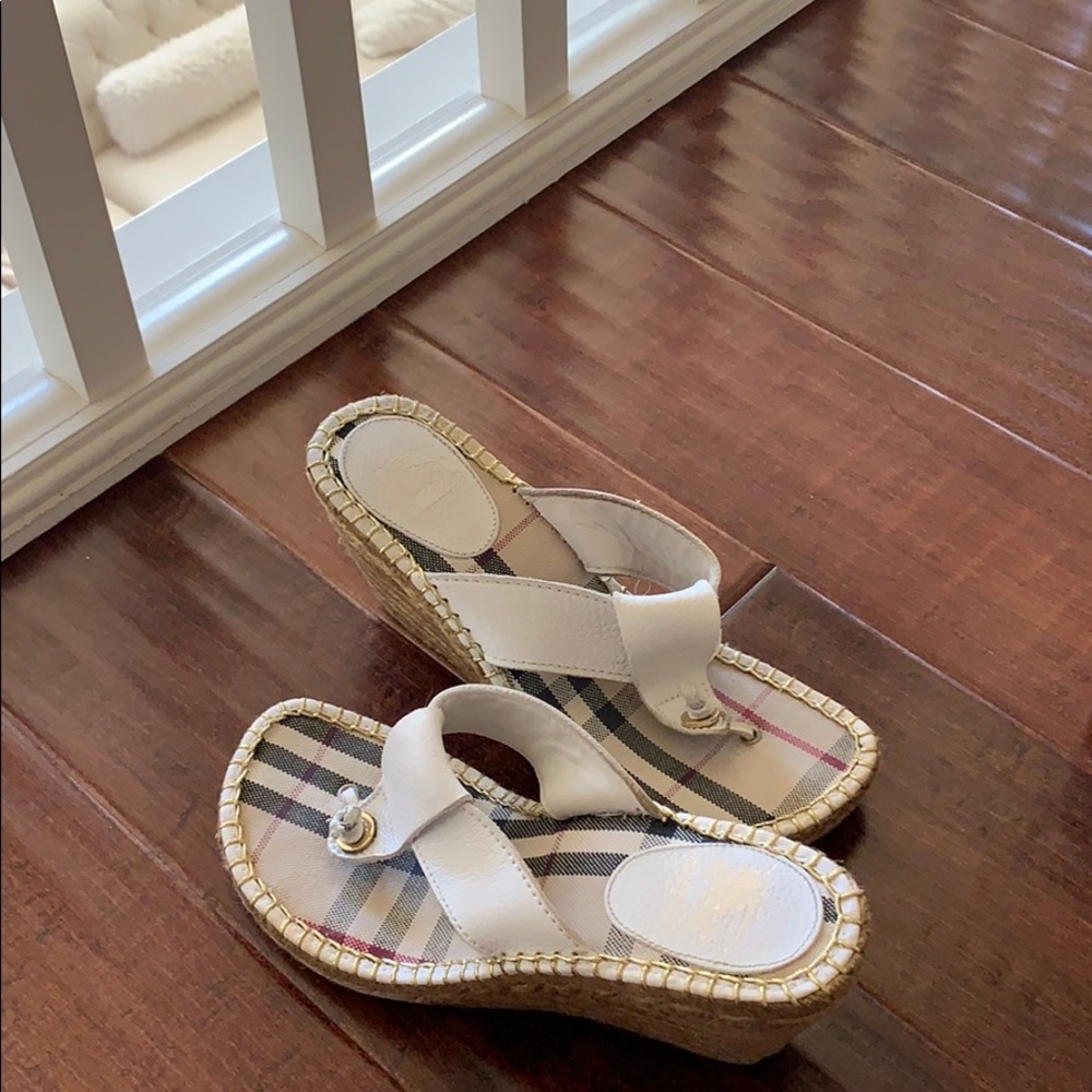 Burberry women’s shoes